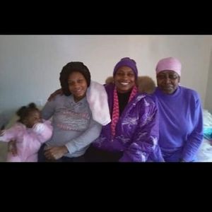 Meet your Posher, Chadnira